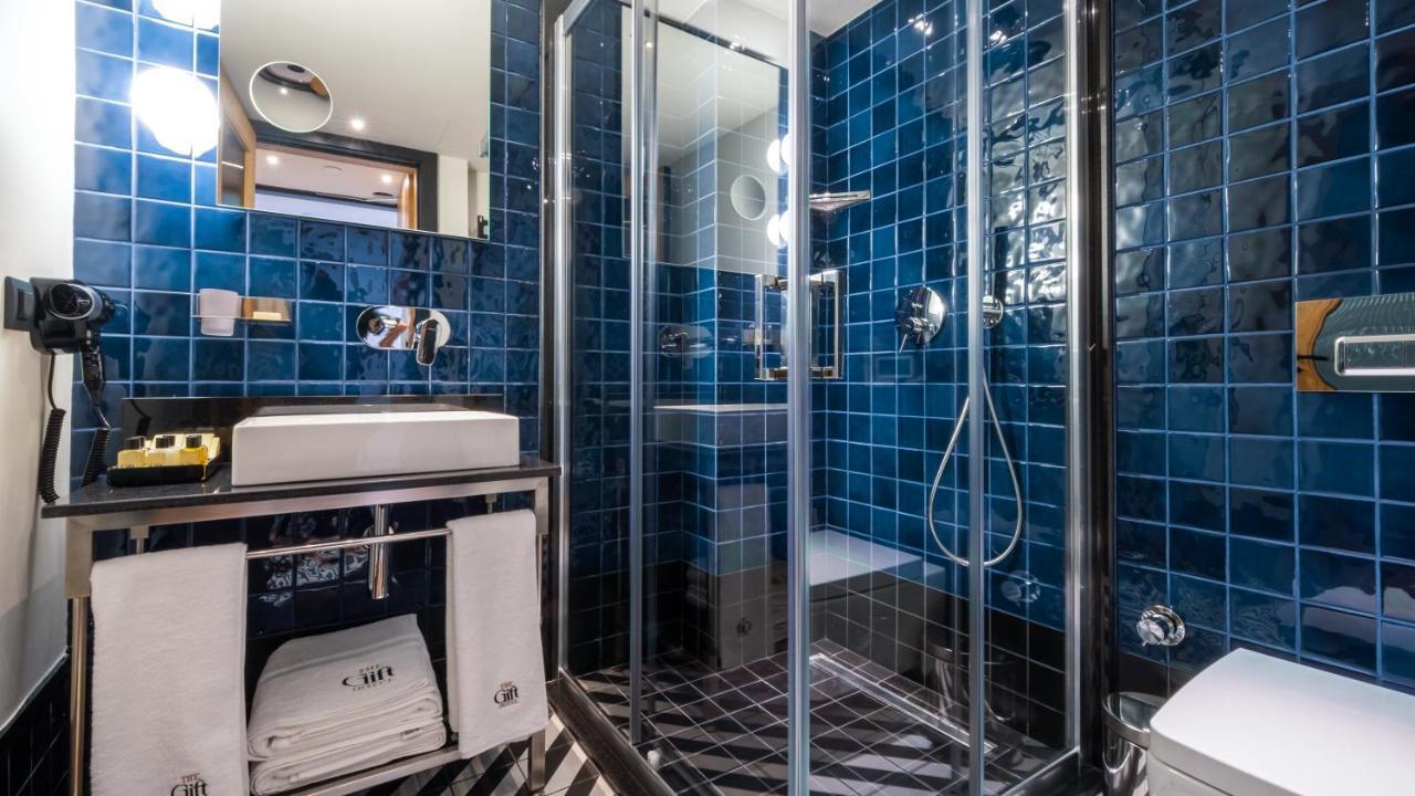 The Gift Hotel Istanbul Ngoại thất bức ảnh